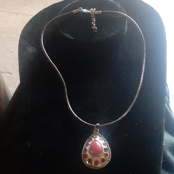 Jewelry - Elegant Silver Tone and Red Pendant Necklace